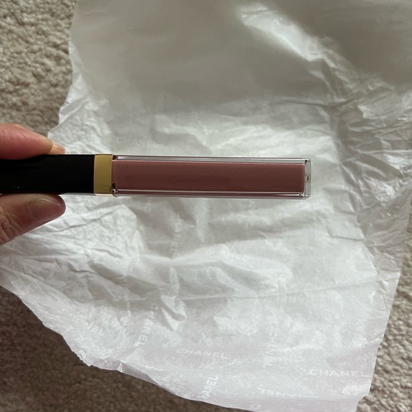 SOLD: Chanel Holiday Lipgloss Trio Sheer Genius NWT. - Picture 11 of 15
